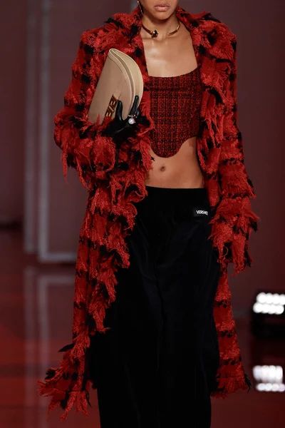 Look 51
